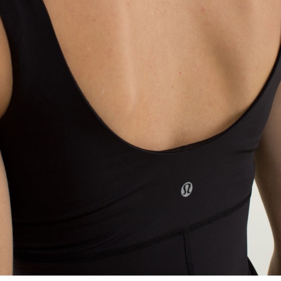 Lululemon NWOT Aria Tank II Black (8) - Picture 14 of 16